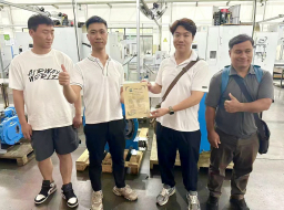 熱烈歡迎海外代理商前來JXHIN巨欣參觀考察軟管泵，給予技術支持